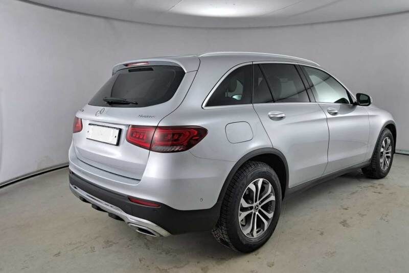 MERCEDES-BENZ GLC 220D 4MATIC SPORT