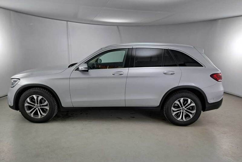 MERCEDES-BENZ GLC 220D 4MATIC SPORT