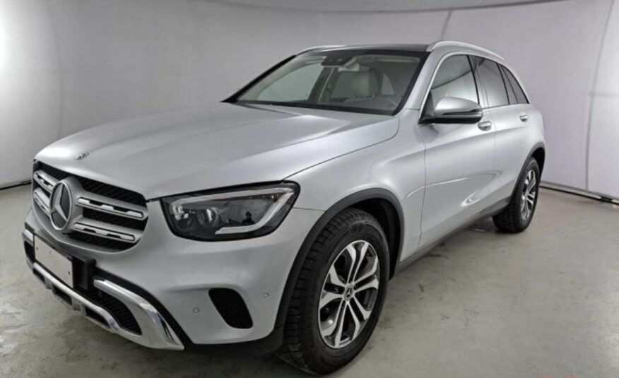 MERCEDES-BENZ GLC 220D 4MATIC SPORT