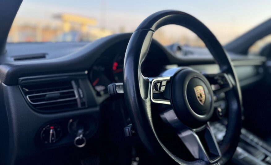 PORSCHE MACAN 2.0 245CV.