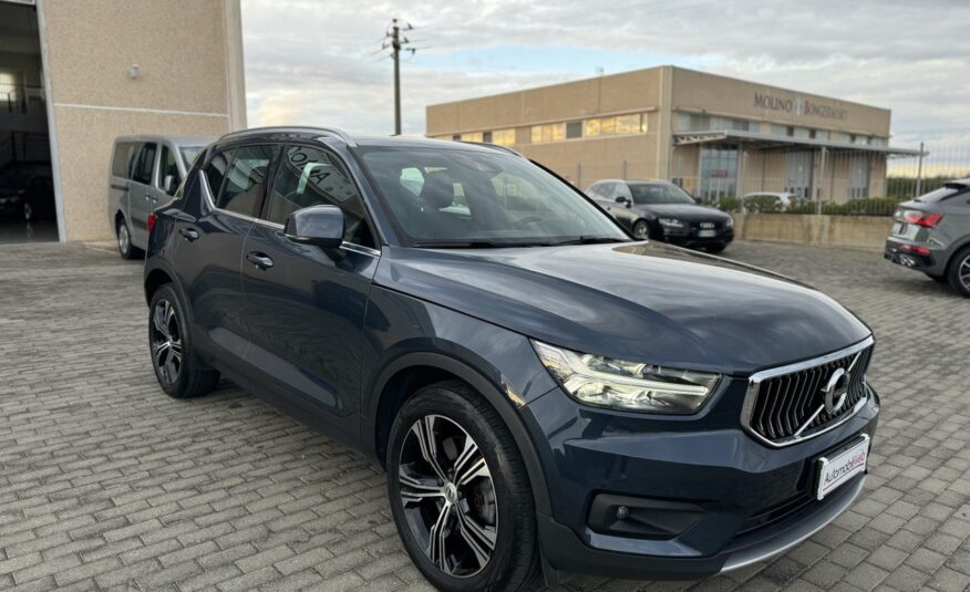 VOLVO XC40 T5 Recharge Plug-in Hybrid Inscription