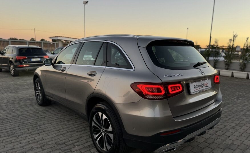 MERCEDES-BENZ GLC 300 4MATIC EQ-POWER SPORT