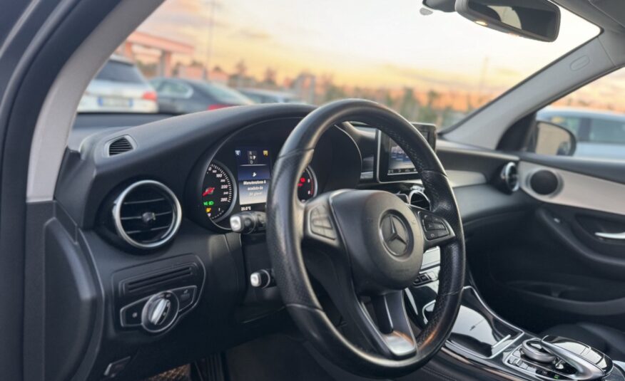 MERCEDES-BENZ GLC 220d 4Matic