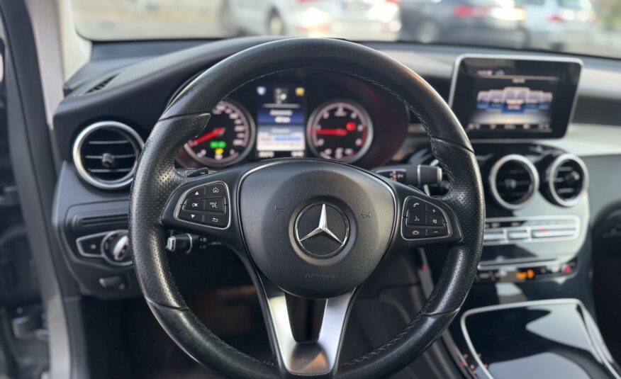 MERCEDES-BENZ GLC 220d 4Matic