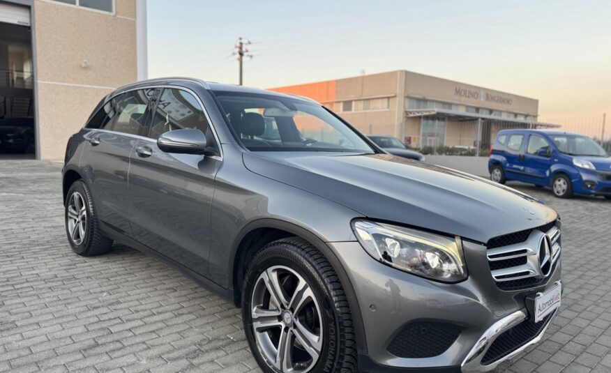 MERCEDES-BENZ GLC 220d 4Matic