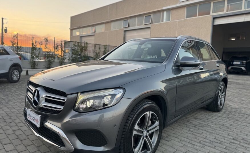 MERCEDES-BENZ GLC 220d 4Matic